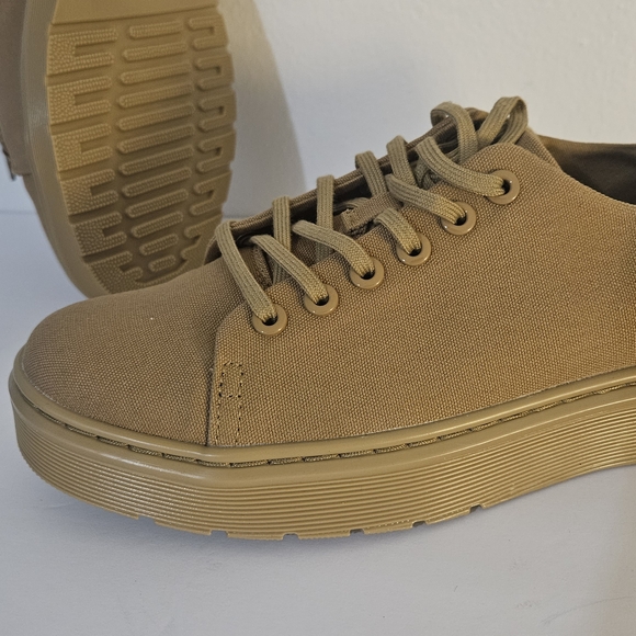 Dr. Martens Dante Canvas Muted Savannah Tan casual Sneakers Men's 8 Women's 9 - Picture 2 of 9